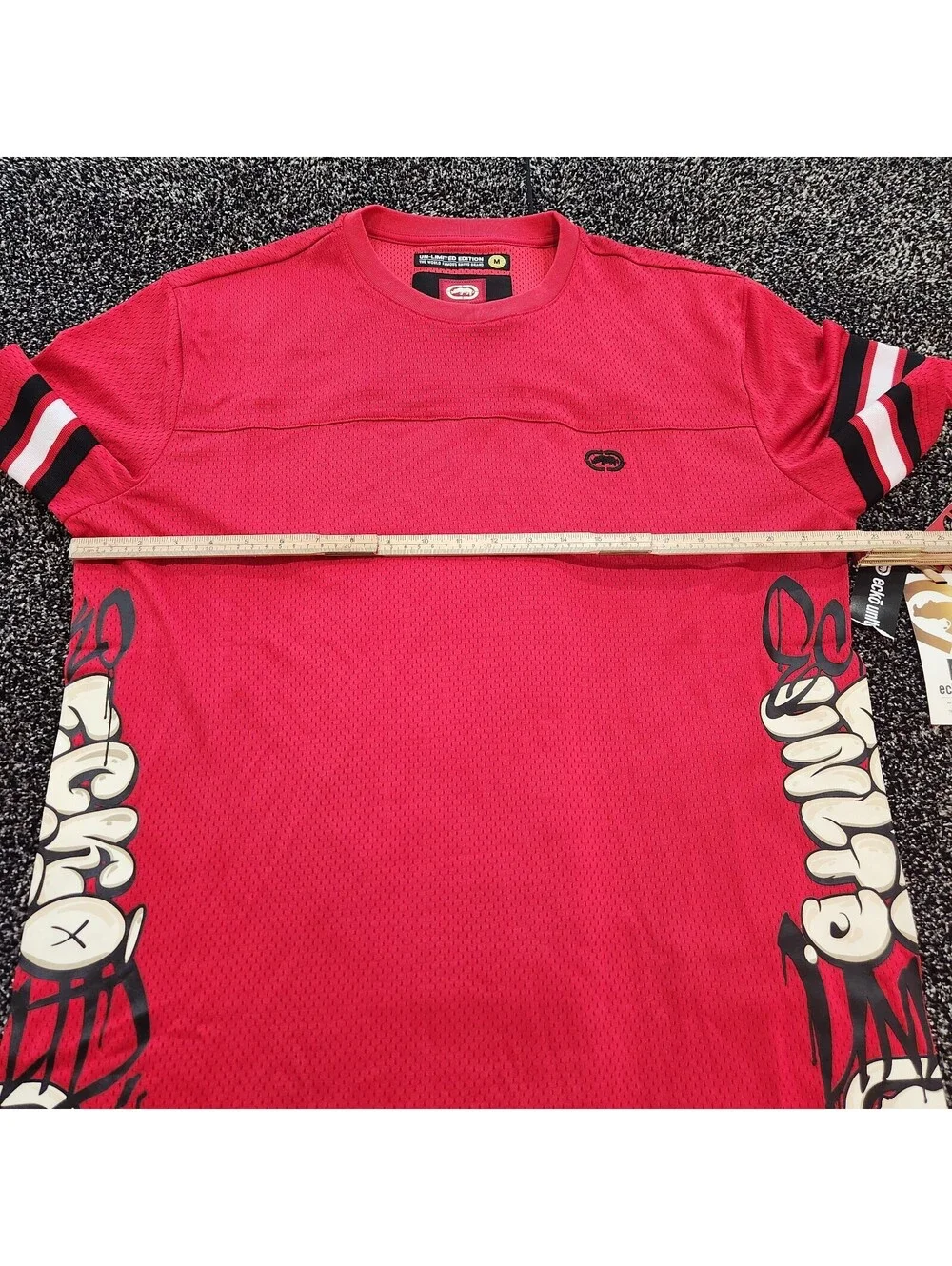 ECKO UNLTD Mesh Jersey T Shirt Mens Medium Red Streetwear Graphic Rhino Y2K NWT